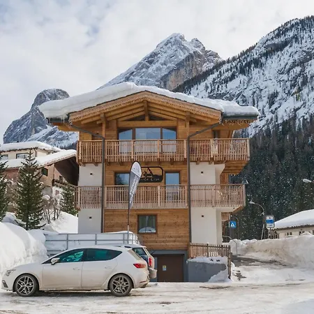 Piccola Cesa Apartment